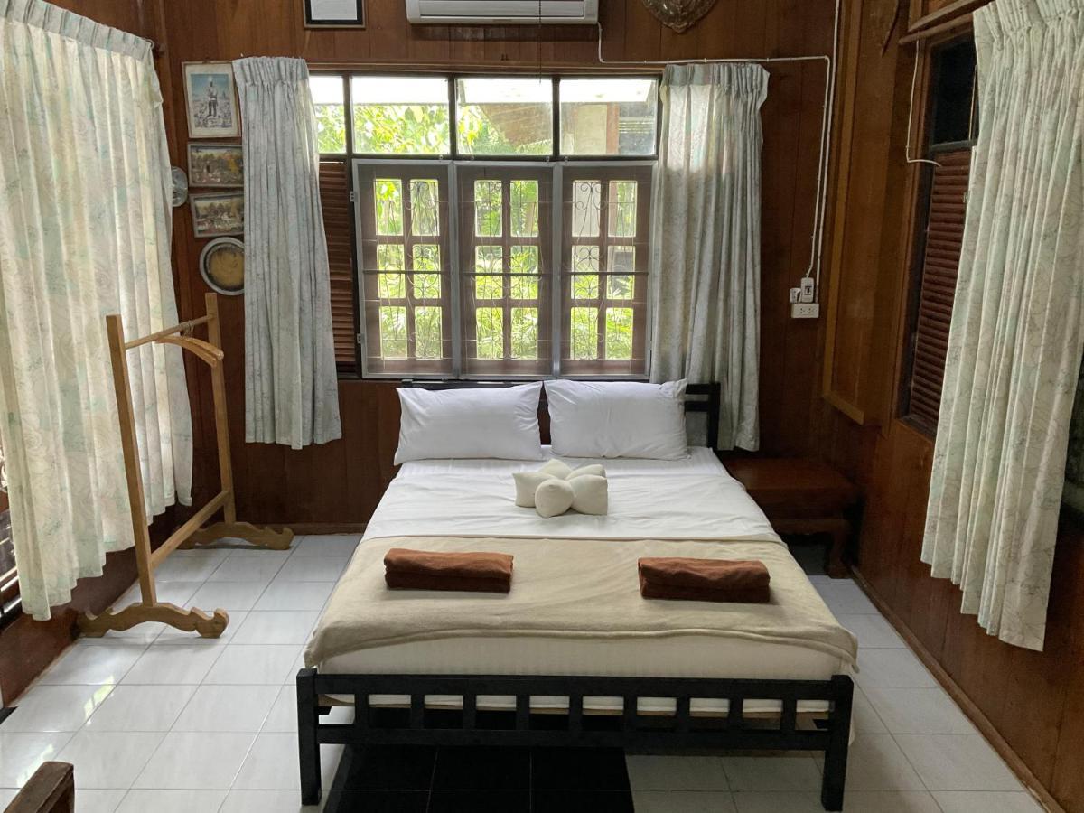 kwanlah homestay Mae Chaem Luaran gambar